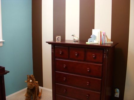 Painting Tips - Keep a can of white paint Painting Tips - Keep a can of white paint
