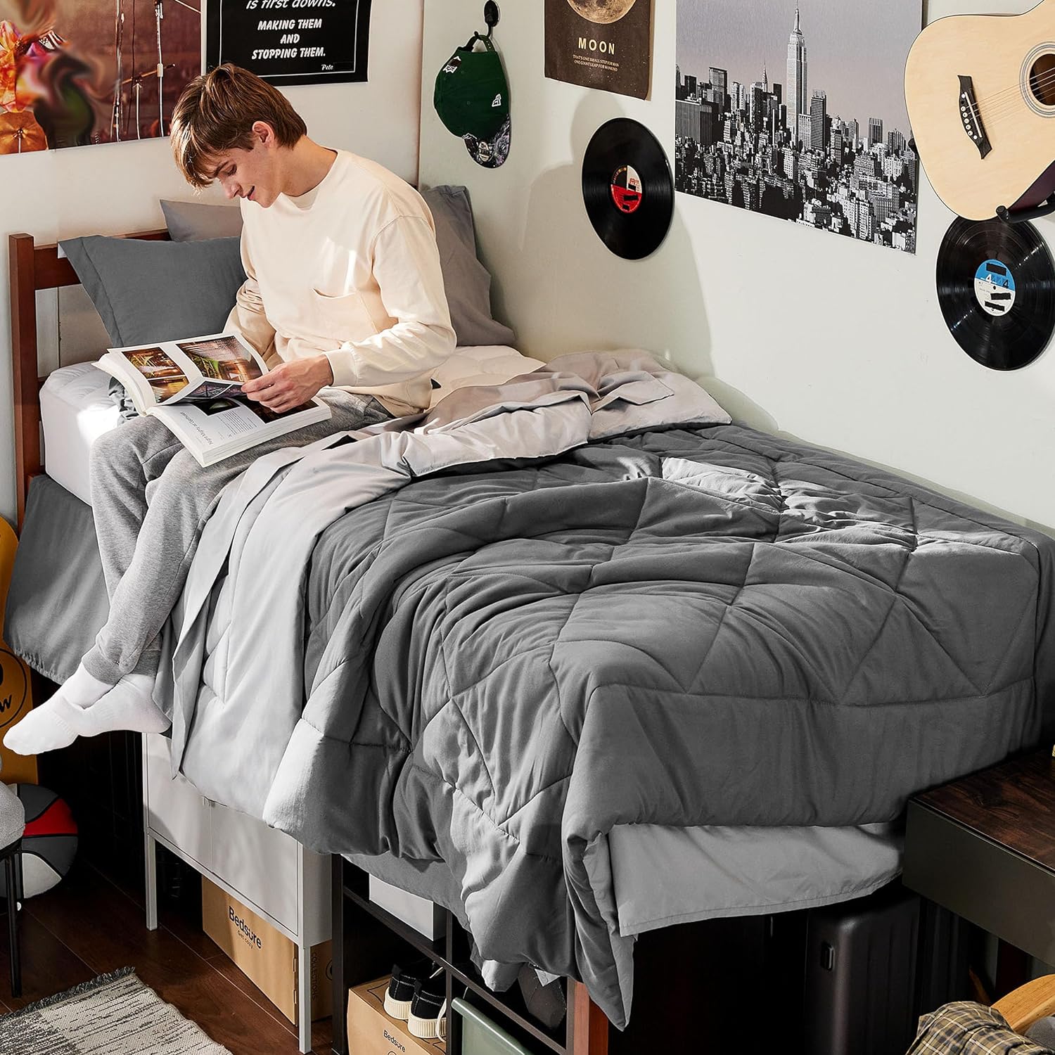 Dorm Room basics - Twin XL Comforter Sets