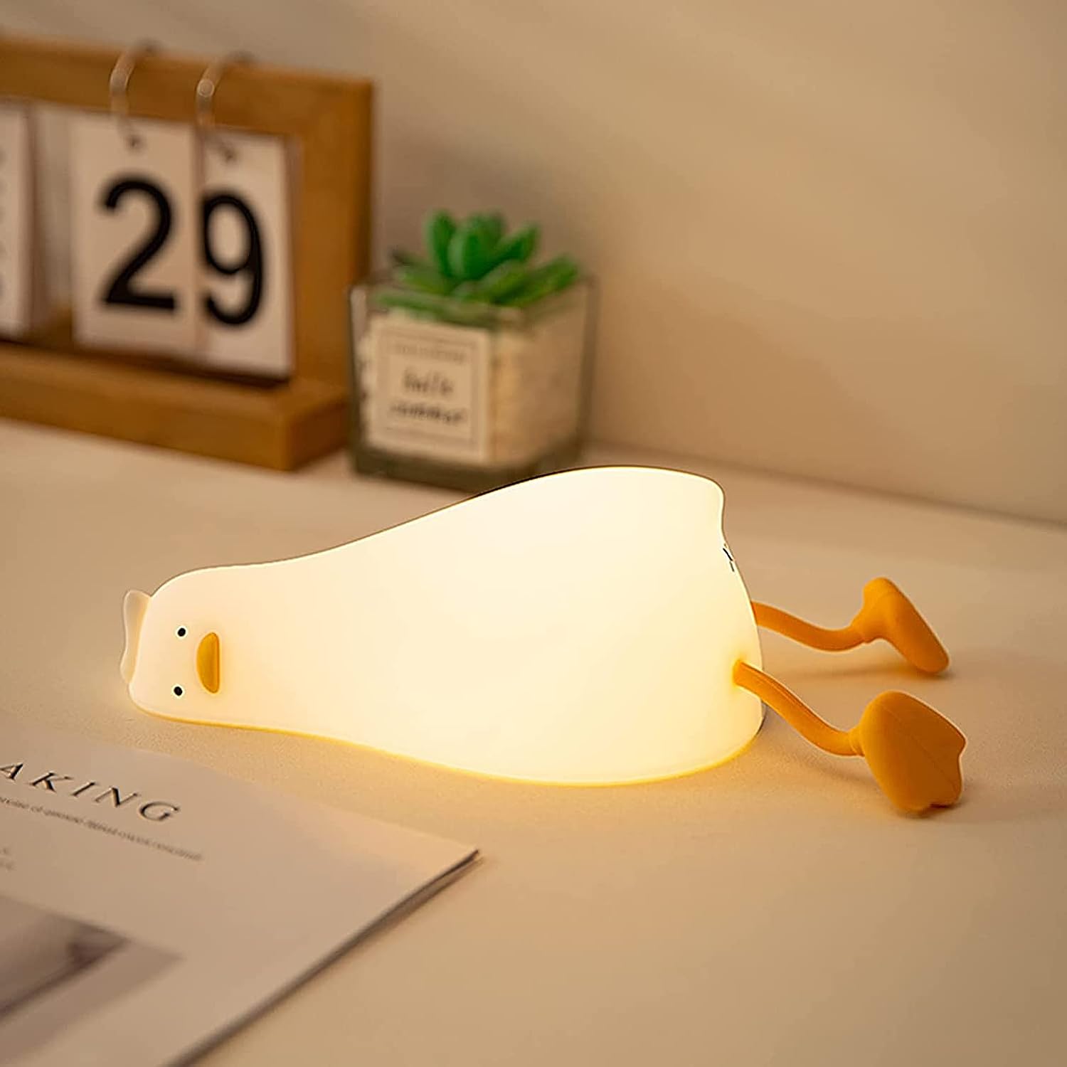 Flat Duck Night Light is soothing in baby nursery