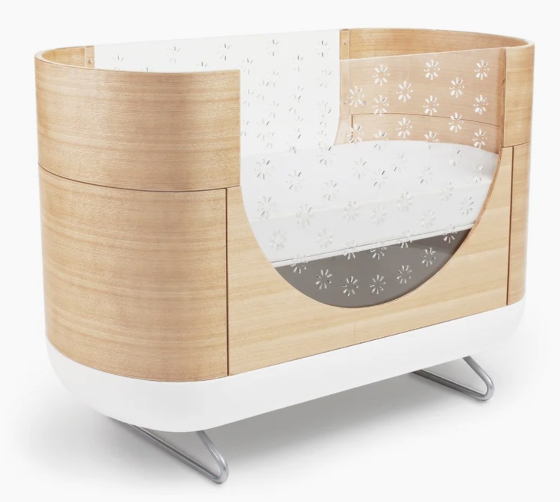 The Ubabub Pod 2-in-1 convertible crib